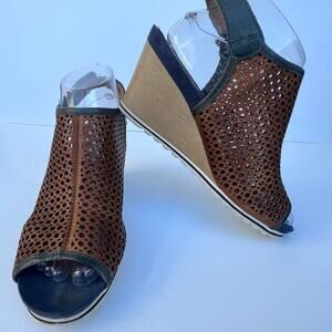 PIKOLINOS 38 (7 1/2) women’s sandals, leather, wedge heel